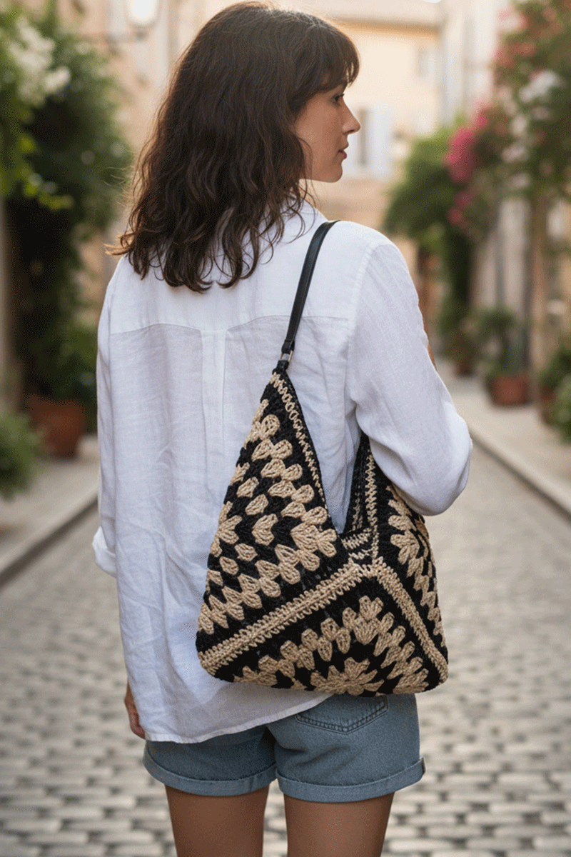 Geanta Crosetata pentru Femei Model Vintage Boho Chic de Umar