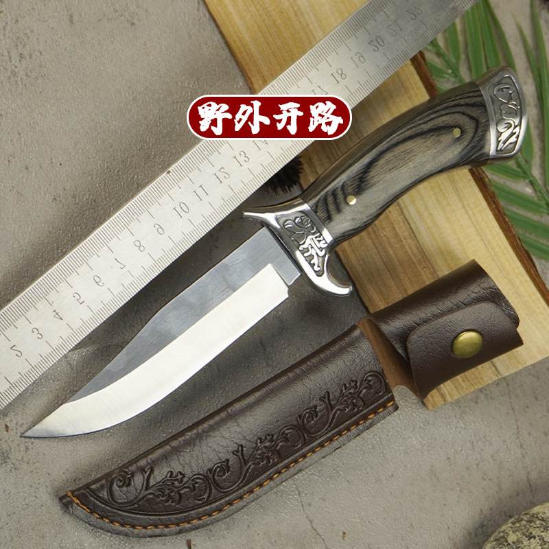 Cutit Camping sau Vanatoare, 'Bizonul', cu Maner din Lemn de Fag Natural si Detalii Metalice Sculptate, 24 cm, PriStyle®