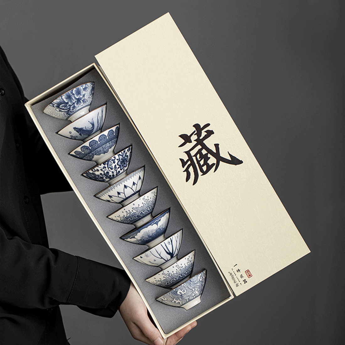 Set 10 Cesti Ceramice Premium Stil Asiatic, Modele Albastre Traditionale, Design Elegant pentru Ceai, Rezistente la Temp