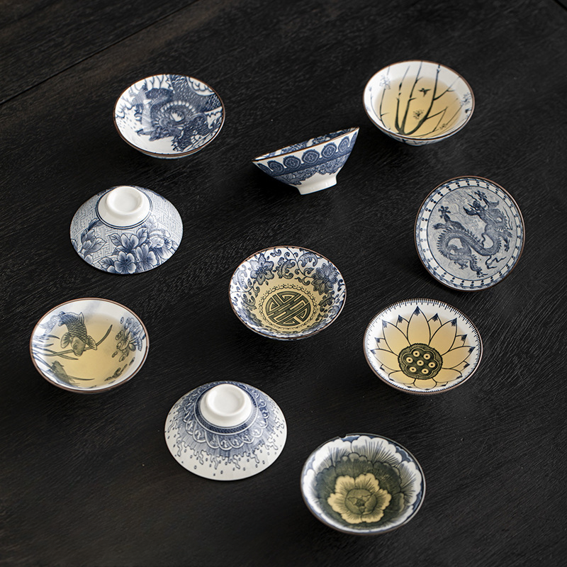 Set 10 Cesti Ceramice Premium Stil Asiatic, Modele Albastre Traditionale, Design Elegant pentru Ceai, Rezistente la Temp