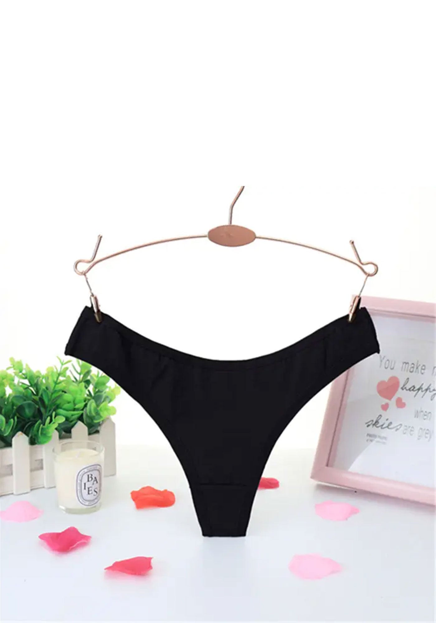 Chiloti de dama Premium tip Tanga, Satinati, Respirabili si Sexy, Fara Cusatura