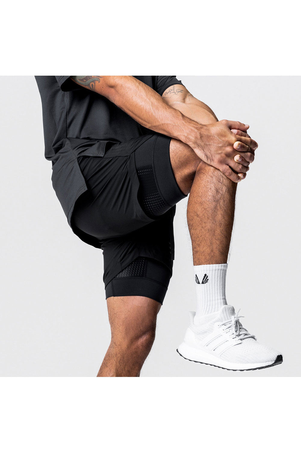 Pantaloni Scurti in Doua Straturi, Elastici si Respirabili, pentru Sala, Fitness sau Sport, Cu 3 Buzunare, Loc de Telefo