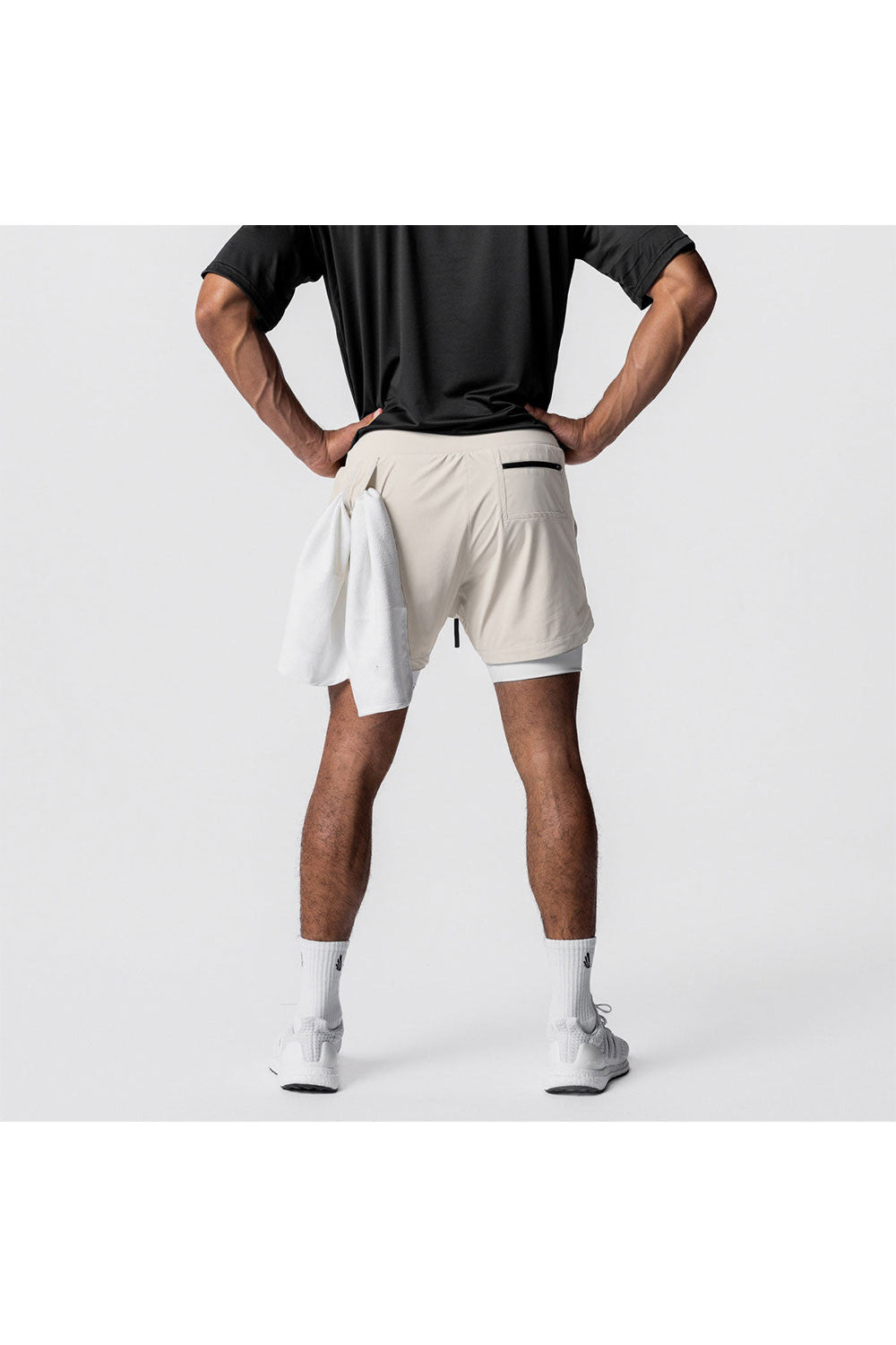 Pantaloni Scurti in Doua Straturi, Elastici si Respirabili, pentru Sala, Fitness sau Sport, Cu 3 Buzunare, Loc de Telefo